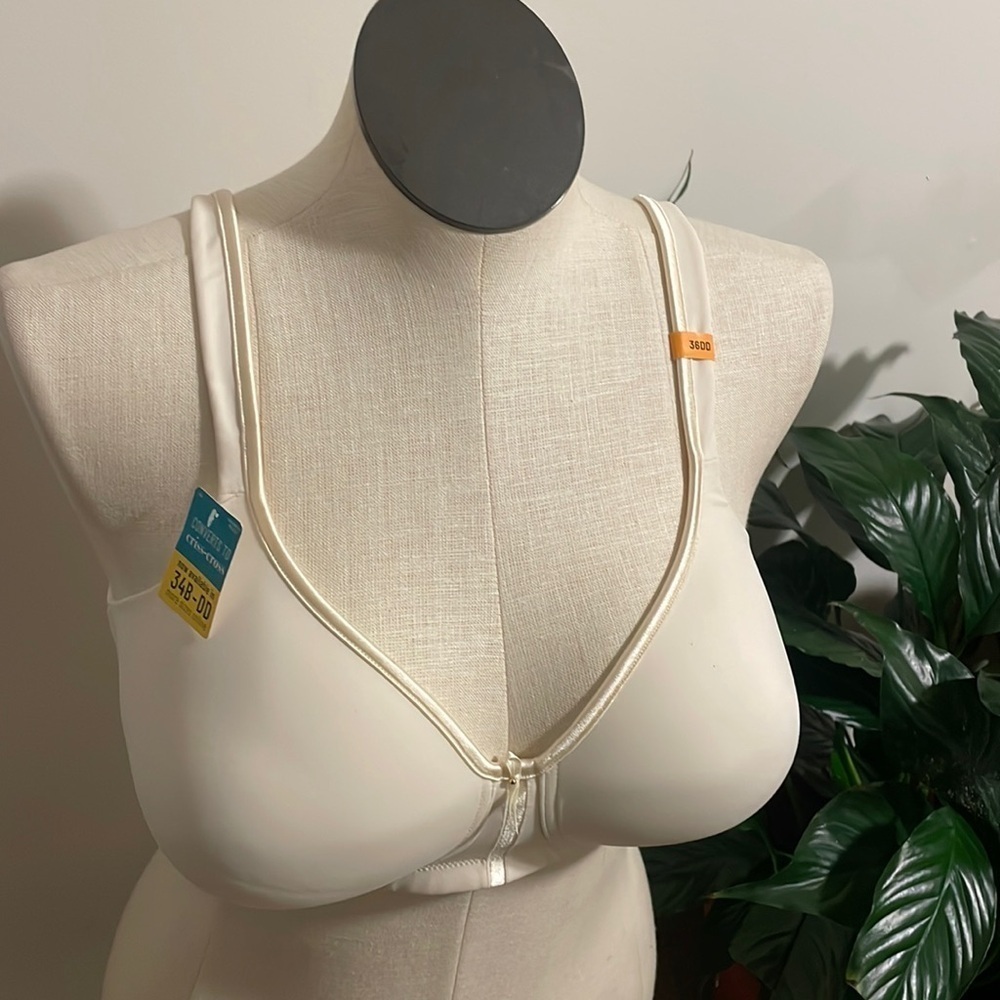 Vanity Fair bra woman’s intimate cream criss cross bra New size 36DD